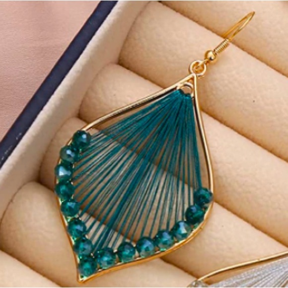 ✨3 for$30✨ NWT Bohemian Woven Earrings ✨Hand Crafted ✨Artisan✨ - Picture 3 of 4